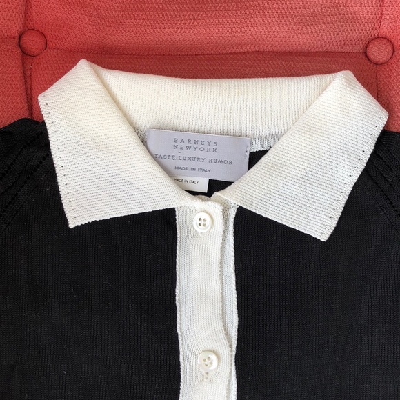 Barneys New York Tops - Rare Barneys New York knit collar button tee
